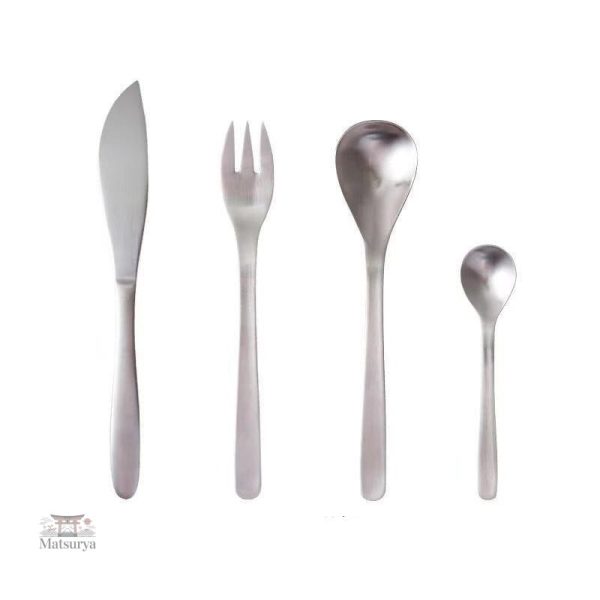 Service de couverts japonais, parfait pour les amateurs de cuisine asiatique