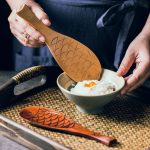 Cuillères japonaises en bois traditionnel pour la vaisselle