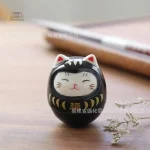 Daruma chat avec motifs uniques, décoration originale