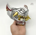 Masque diable, pièce emblématique de la culture nippone