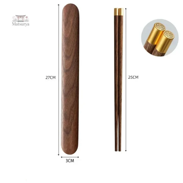 Ustensiles en bois pour un repas zen