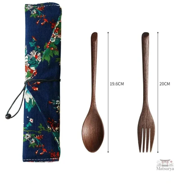 Ustensiles artisanaux en bois pour cuisine