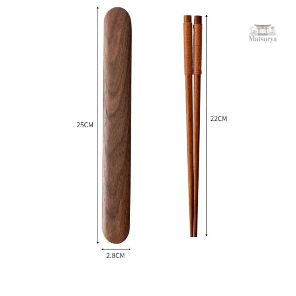 Couverts en bois japonais pour un style authentique