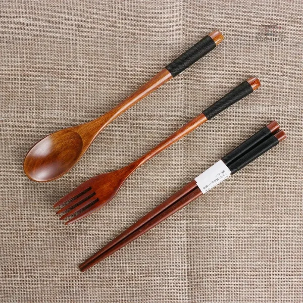 Ensemble de couverts pour sushi japonais
