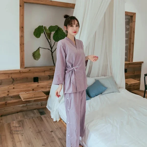 Pyjama Japonais Femme avec design élégant