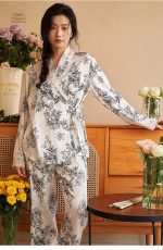 Ensemble pyjama kimono noir et blanc pour femme