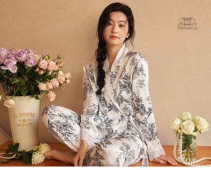 Kimono élégant pour nuit paisible