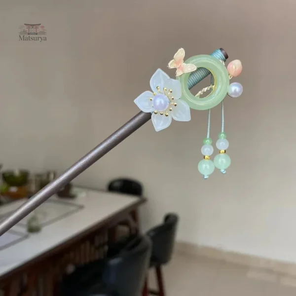Épingle à cheveux artisanale, design floral japonais