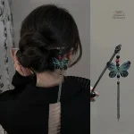 Épingle à cheveux unique avec design de papillon