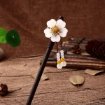 Épingle à cheveux stylée avec motif japonais floral