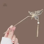 Épingle à cheveux japonaise avec pampille en forme de papillon