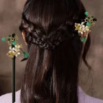 Accessoire de coiffure japonais pour un style raffiné