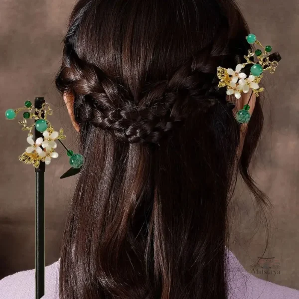 Accessoire de coiffure japonais pour un style raffiné