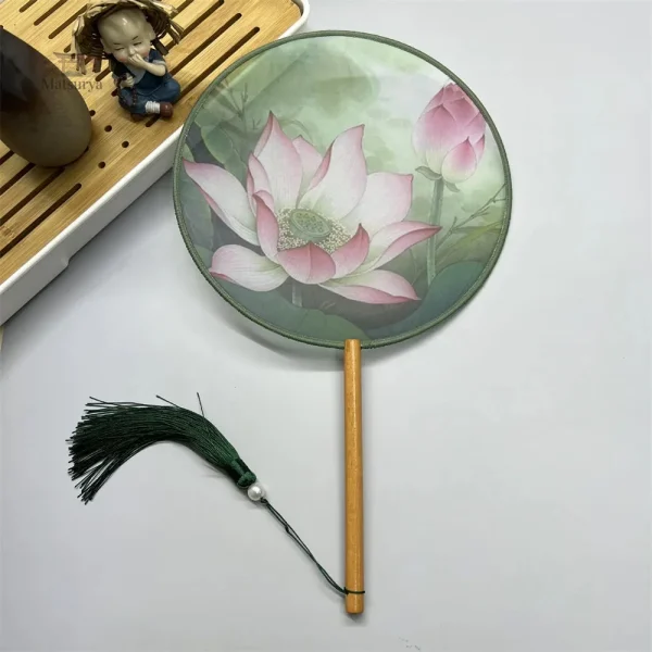 Accessoire japonais décoratif en forme de lotus