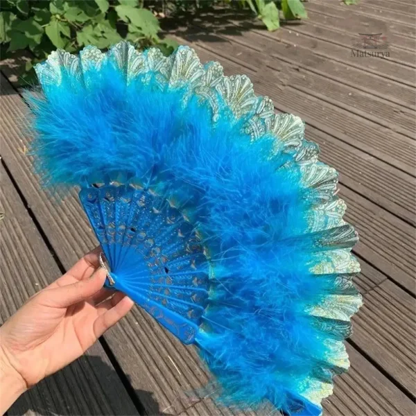 Éventail à plumes, parfait pour l'été japonais