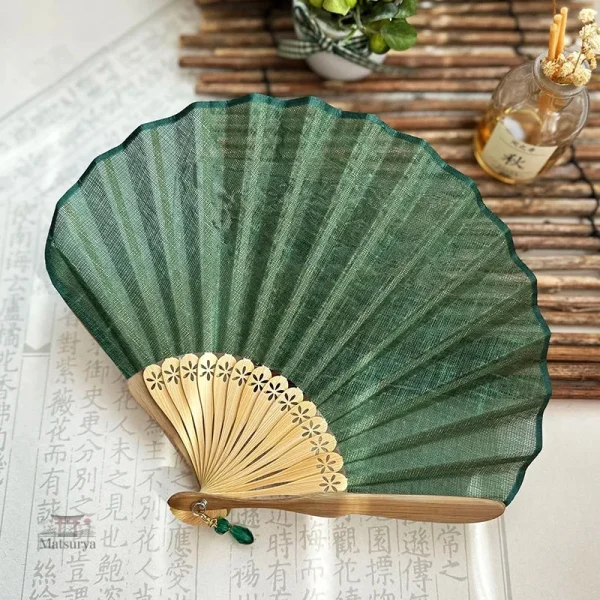 Éventail japonais créatif pour un style unique