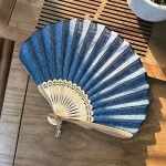 Éventail décoratif japonais à concevoir