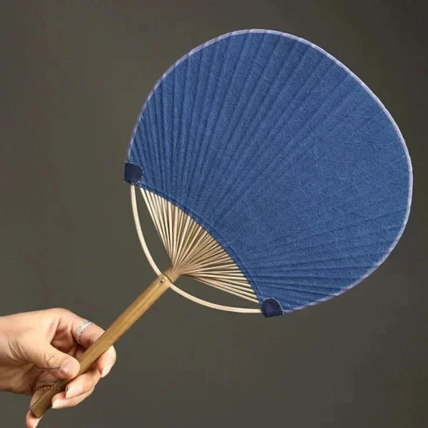 Uchiwa japonais à manches en bois