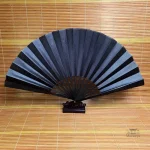 Éventail Japonais Uni, accessoire élégant et pratique