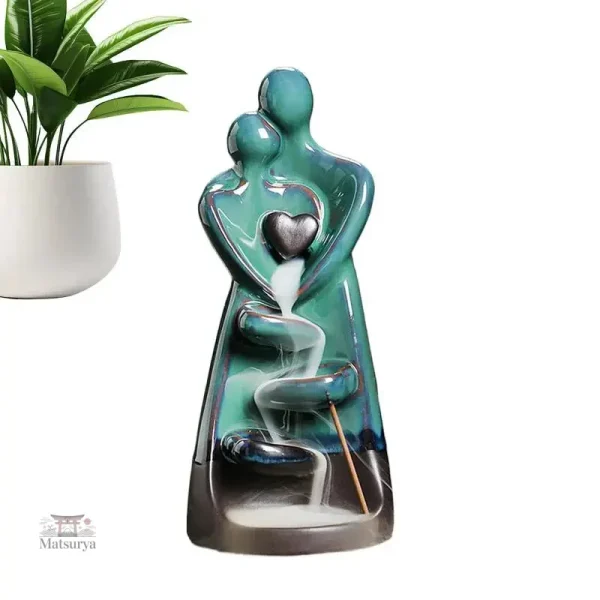 Fontaine à encens en forme de couple artistique