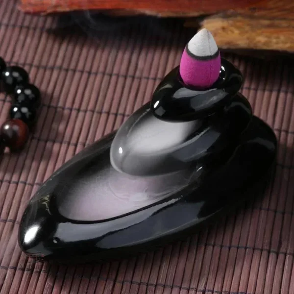 Accessoire de méditation : fontaine à encens décorative