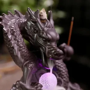 Fontaine à encens artisanale avec design unique