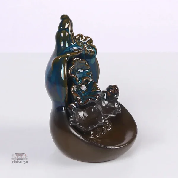 Artisanat de fontaine à encens inspiré du lotus