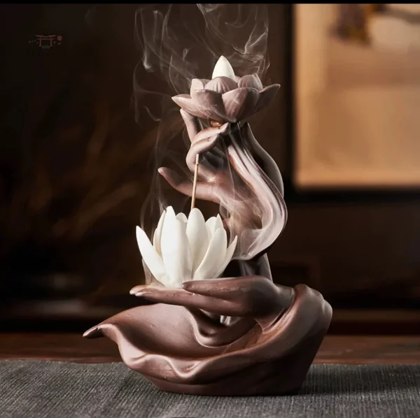 Fontaine à encens lotus pour diffusion de parfum apaisant