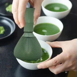 Fouet à matcha en résine pour la préparation du thé