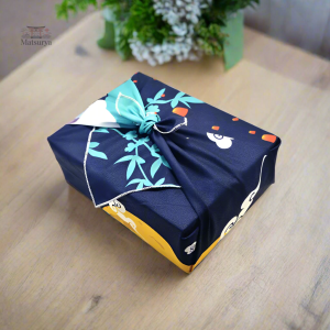 Furoshiki polyvalent pour emballage et transport