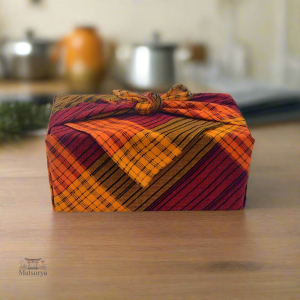 Furoshiki en couleur neutre pour cadeaux