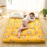 Futon adapté aux petits espaces