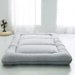 Futon épais et moelleux