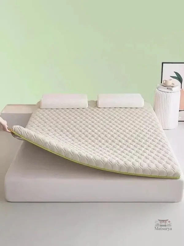 Futon Japonais compact pour petits espaces