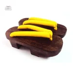 Sandale traditionnelle, bois naturel et durable
