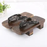 Sandales japonaises traditionnelles, parfaites pour l'été