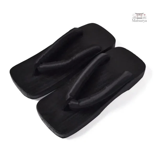 geta-plate-noire-1 Geta Plate Noire élégante pour un style traditionnel japonais