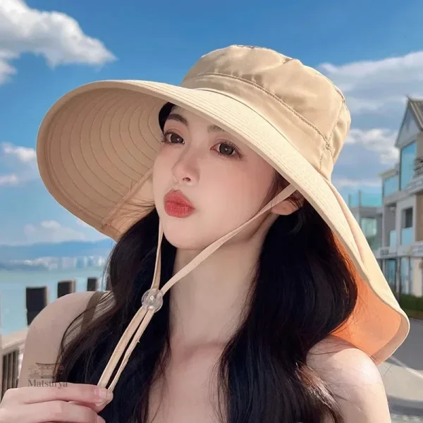 Accessoire de mode japonais, grand chapeau
