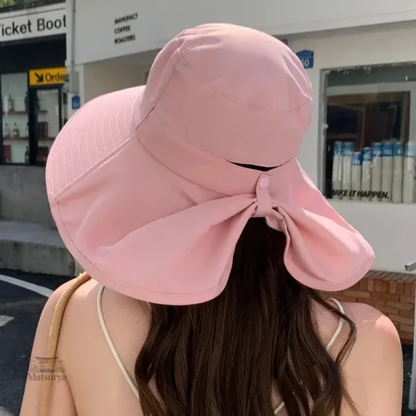 Mode japonaise : chapeau à couvre-nuque pratique