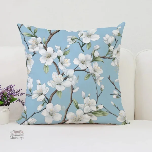 Housse de coussin design japonais avec fleurs bleues