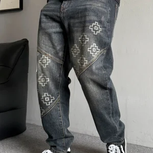 Vêtement japonais homme avec design patchwork unique