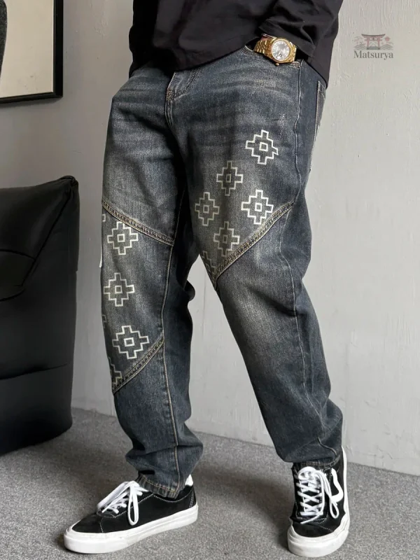 Vêtement japonais homme avec design patchwork unique