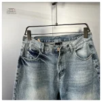 Pantalon tendance inspiré de la mode japonaise, coupe large