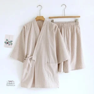 Jinbei court homme élégant en tissu léger