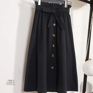 Jupe boutonnée au style traditionnel japonais
