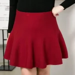 Mode féminine : jupe japonaise en tricot doux