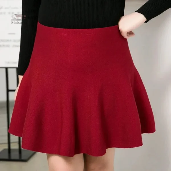 Mode féminine : jupe japonaise en tricot doux