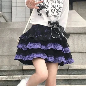 Jupe gothique japonaise élégante et stylée