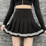 Jupe plissée japonaise élégante et fluide