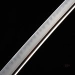 Lame courbée du katana japonais, style authentique